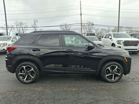 Used 2022 Chevrolet TrailBlazer RS w/ Sun and Liftgate Package image 7