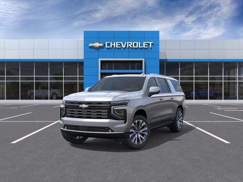 New 2026 Chevrolet Suburban High Country AWD/4WD image 8