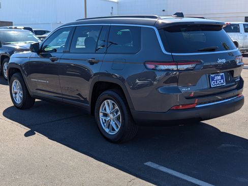 New 2025 Jeep Grand Cherokee L Laredo image 4