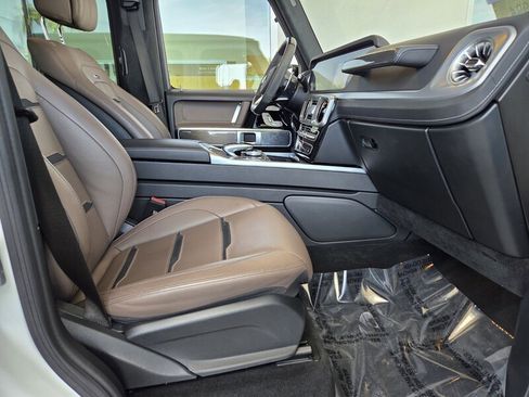 Certified 2024 Mercedes-Benz G 63 AMG 4MATIC image 19
