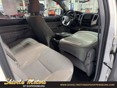 Used 2013 Toyota Tacoma 4x4 Double Cab w/ SR5 Pkg image 31