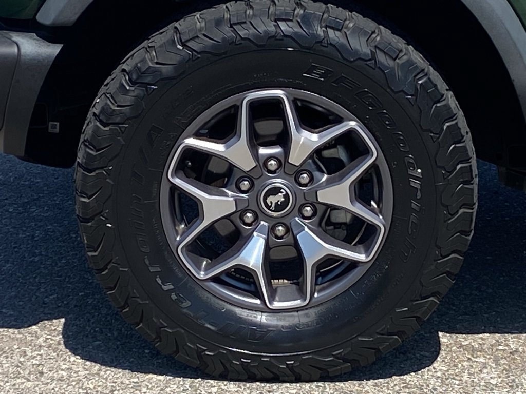 Used 2023 Ford Bronco Badlands AWD/4WD image 7