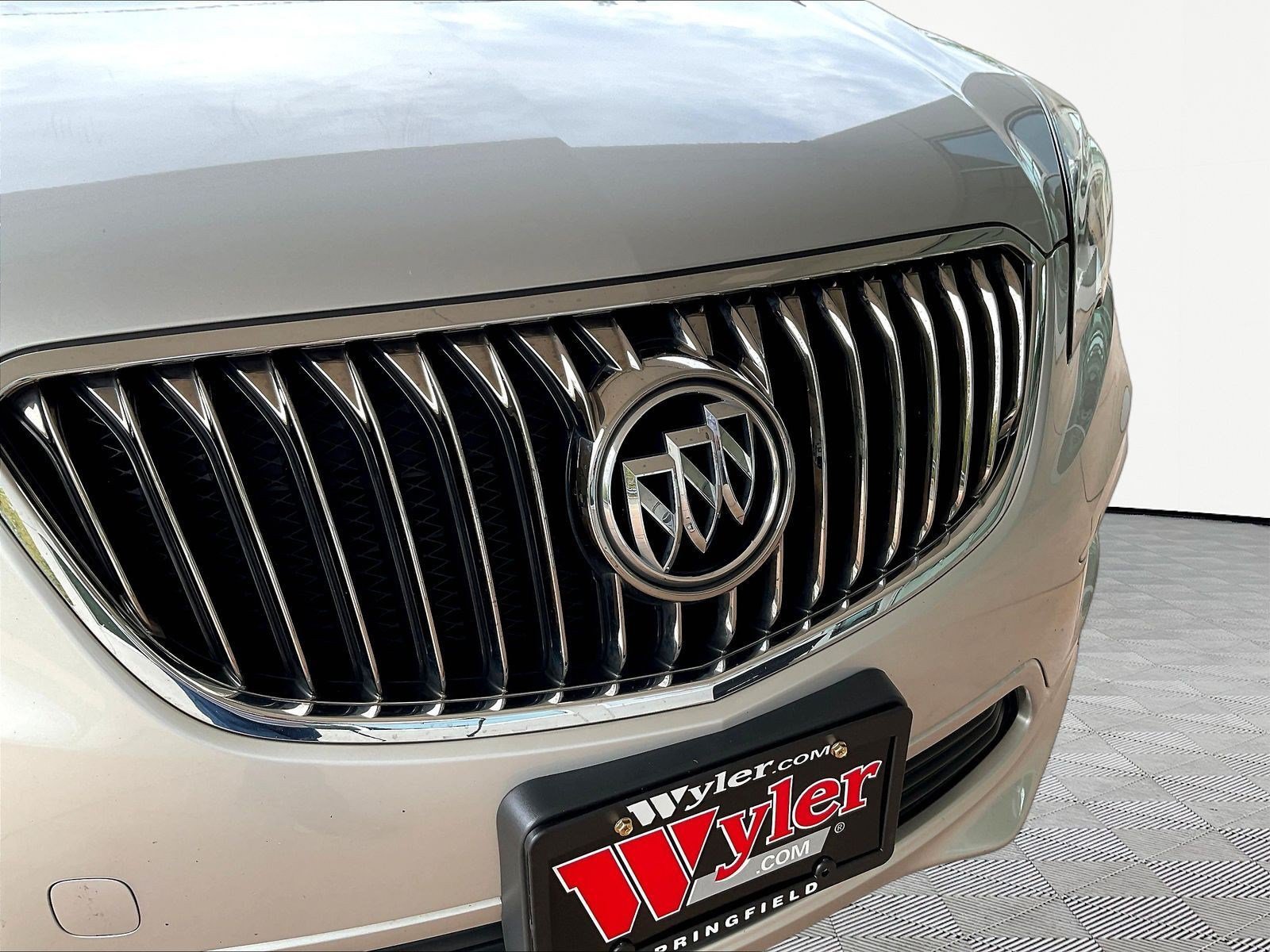 Used 2017 Buick Envision Preferred FWD image 31