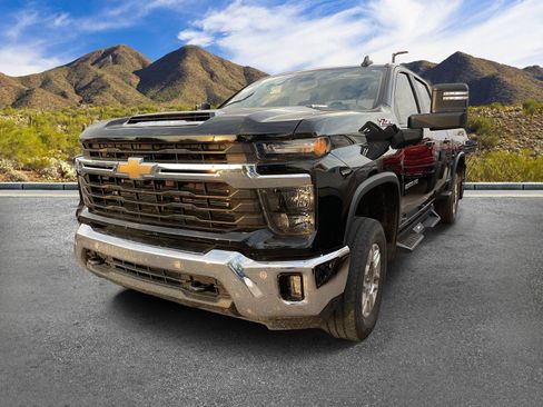 Certified 2025 Chevrolet Silverado 2500 LT w/ All Star Edition AWD/4WD image 2