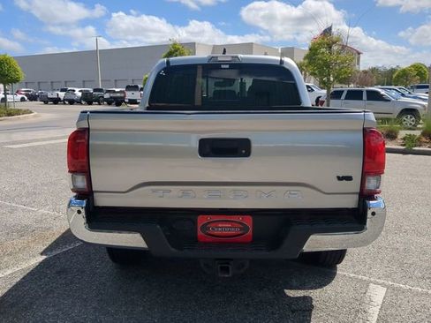 Certified 2023 Toyota Tacoma SR5 image 5