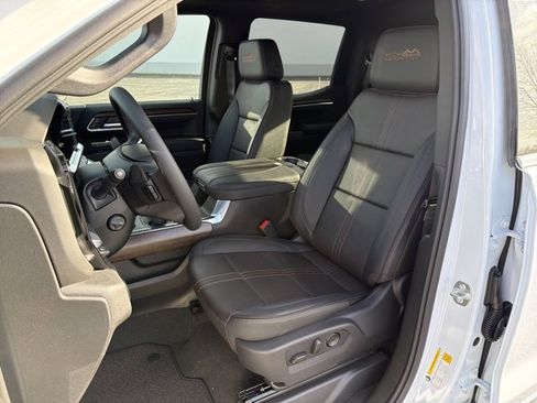 New 2026 Chevrolet Silverado 1500 High Country w/ Technology Package image 12