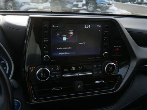 Certified 2021 Toyota Highlander XLE image 21