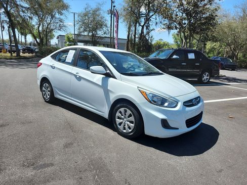 Used 2016 Hyundai Accent SE FWD image 7