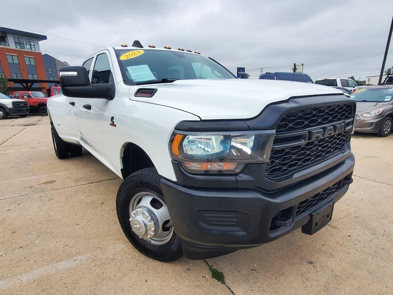 Used 2024 RAM 3500 Tradesman AWD/4WD image 2