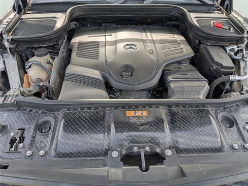 Used 2020 Mercedes-Benz GLS 450 4MATIC image 45