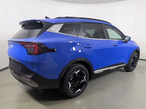 New 2026 Kia Sportage EX FWD image 7