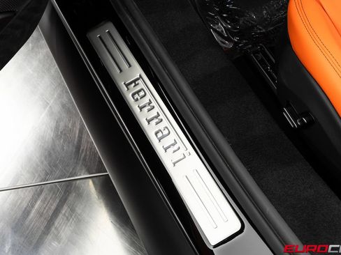 Used 2025 Ferrari 296 GTS RWD image 46