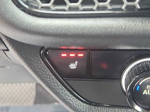 Certified 2024 Honda HR-V Sport image 24