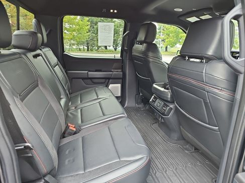 Used 2025 Ford F150 Raptor AWD/4WD image 16
