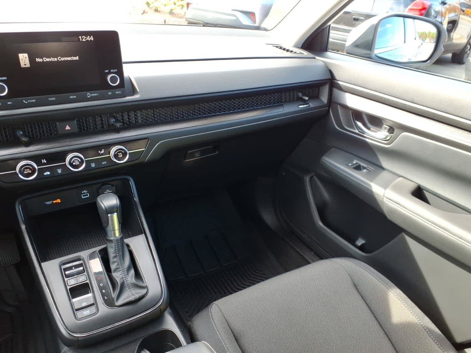 Used 2025 Honda CR-V LX image 15