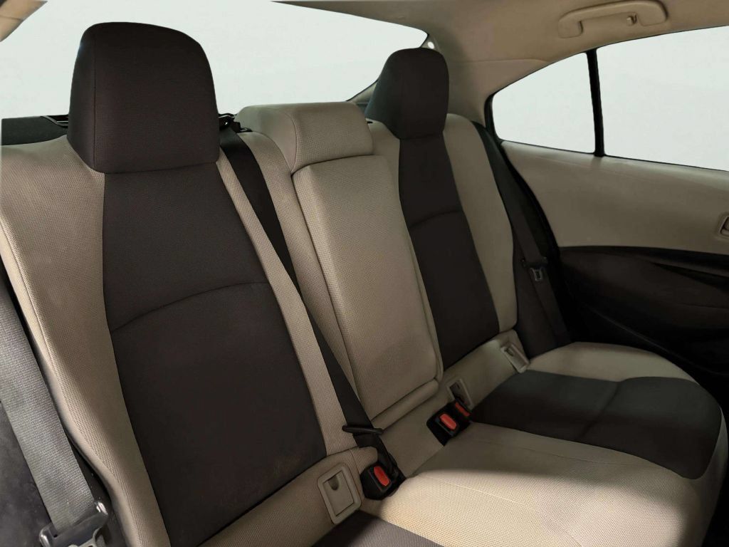 Used 2023 Toyota Corolla LE FWD image 23