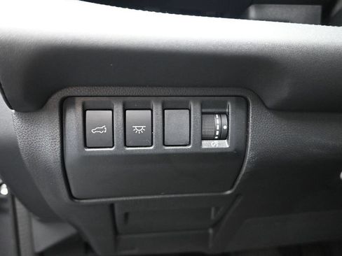 Used 2023 Subaru Ascent Limited AWD/4WD image 12