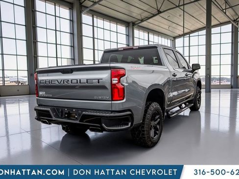 Used 2021 Chevrolet Silverado 1500 Custom Trail Boss AWD/4WD image 32