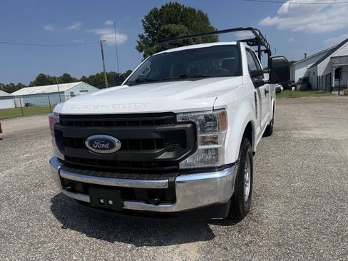 Used 2021 Ford F250 XL w/ Power Equipment Group RWD image 11