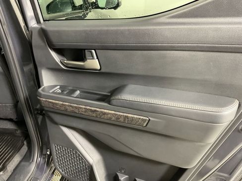 Used 2024 Toyota Tacoma Limited image 22