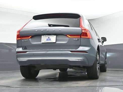 Used 2023 Volvo XC60 B5 Plus w/ Climate Package AWD/4WD image 16