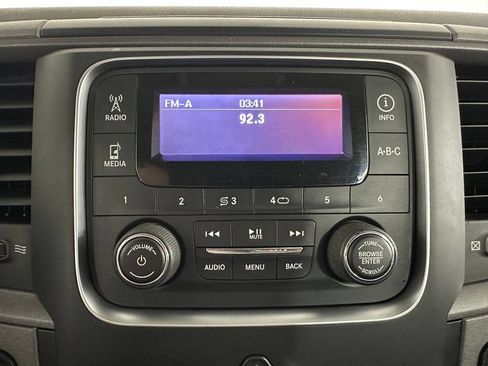 Used 2013 RAM 2500 Tradesman w/ Chrome Appearance Group AWD/4WD image 14