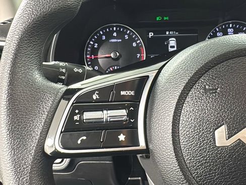 Used 2024 Kia Forte LXS w/ LXS Technology Package image 19