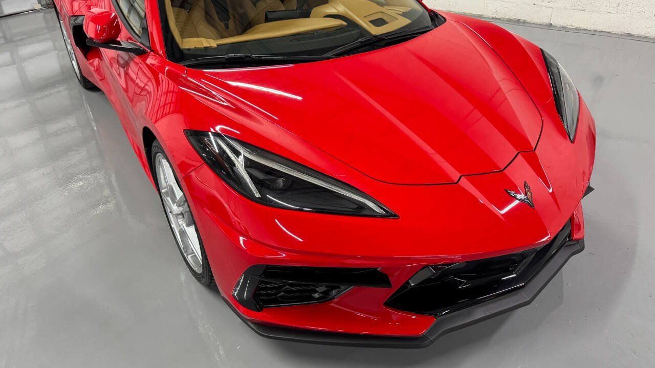 Used 2020 Chevrolet Corvette Stingray Premium Cpe w/ 3LT Preferred Equipment Group RWD image 2