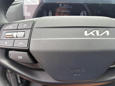 New 2026 Kia Sportage LX w/ LX Convenience Package image 25