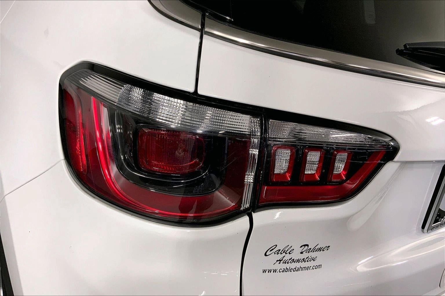 Used 2025 Jeep Compass Limited AWD/4WD image 27