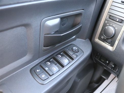 Used 2011 RAM 3500 ST w/ ST Popular Equipment Group RWD image 11