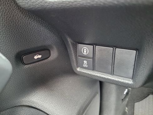 Used 2023 Honda Civic Sport image 25