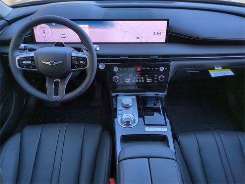 New 2026 Genesis G80 2.5T image 13