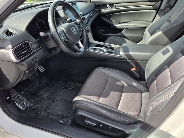 Used 2020 Honda Accord Sport image 9