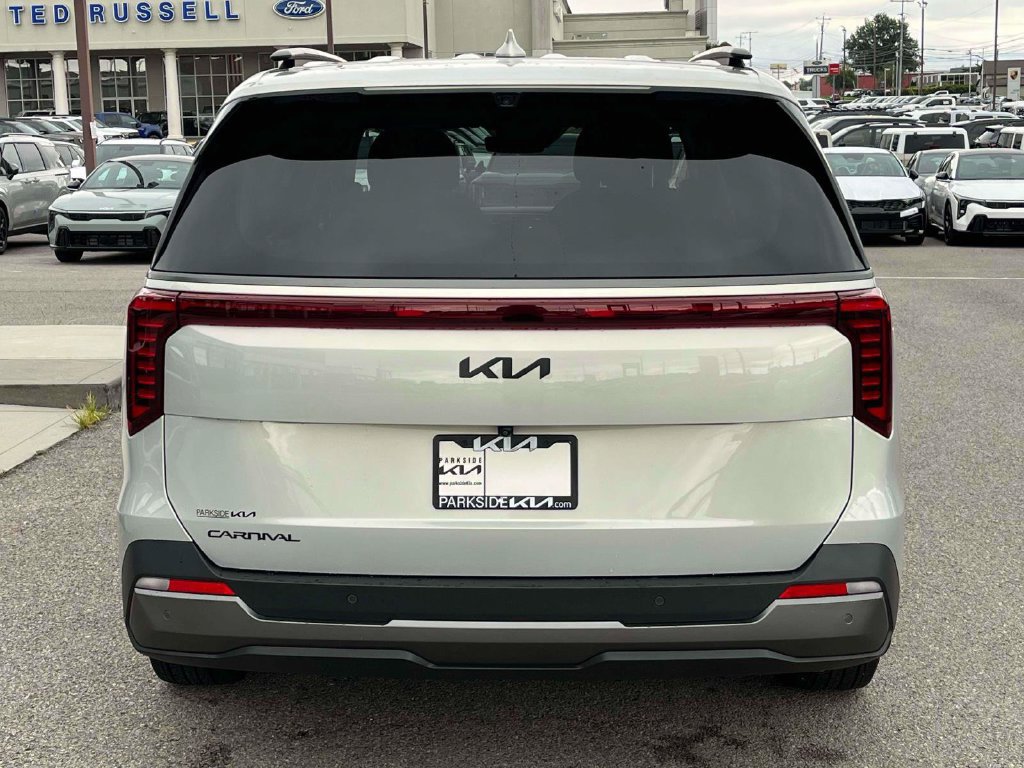 Certified 2026 Kia Carnival SX Prestige FWD image 31