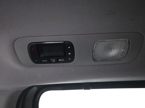 Used 2018 Honda Odyssey Touring image 32