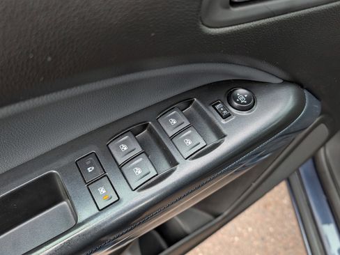 Used 2018 Chevrolet Colorado Z71 w/ Centennial Edition RWD image 20