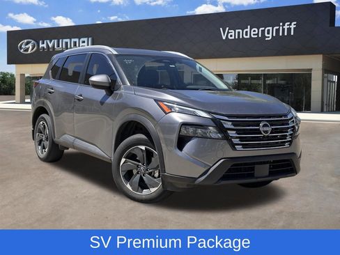 Used 2024 Nissan Rogue SV w/ SV Premium Package image 1