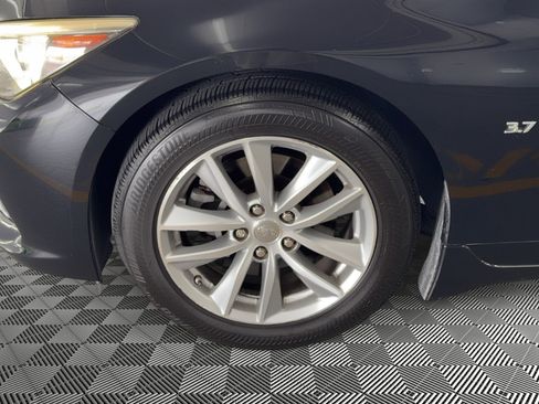 Used 2015 INFINITI Q50 Premium w/ Navigation Package AWD/4WD image 12