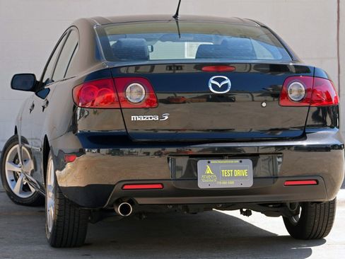 Used 2006 MAZDA MAZDA3 i Touring image 5