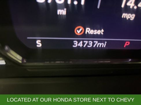 Used 2023 GMC Sierra 3500 AT4 w/ AT4 Premium Plus Package image 23