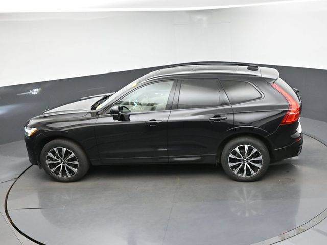 Used 2024 Volvo XC60 B5 Plus w/ Protection Package Premier AWD/4WD image 20