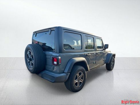 Used 2019 Jeep Wrangler Unlimited Sport S AWD/4WD image 4
