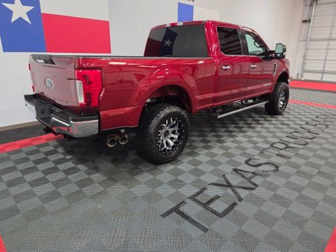 Used 2019 Ford F250 XLT w/ XLT Premium Package image 18