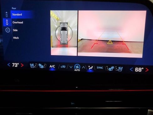 Used 2026 Chevrolet Traverse RS image 20