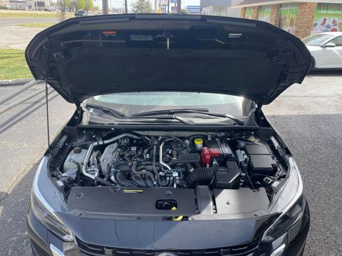 Used 2025 Nissan Sentra SV image 30