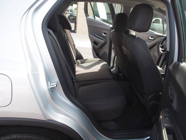 Used 2018 Chevrolet Trax LS AWD/4WD image 7