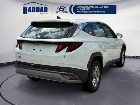 Used 2025 Hyundai Tucson SE AWD/4WD image 5