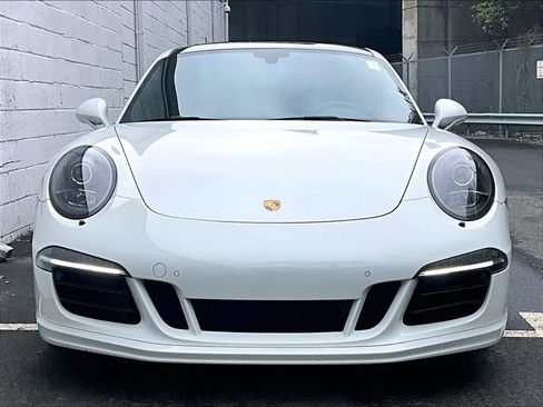 Used 2015 Porsche 911 Carrera GTS RWD image 8
