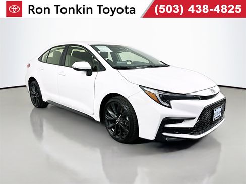 Used 2024 Toyota Corolla SE image 1